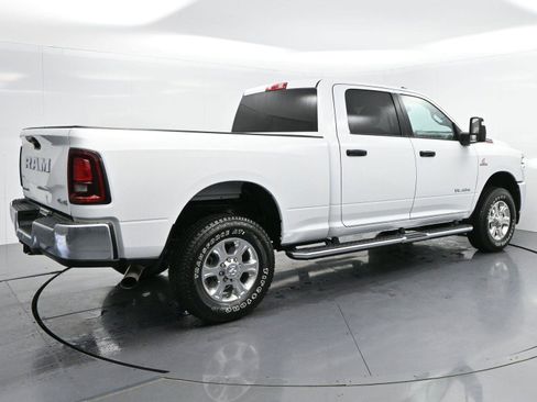Used 2025 RAM 2500 Big Horn AWD/4WD image 7