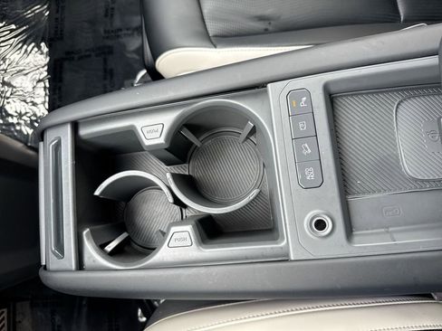 Used 2024 Kia EV9 GT-Line image 21