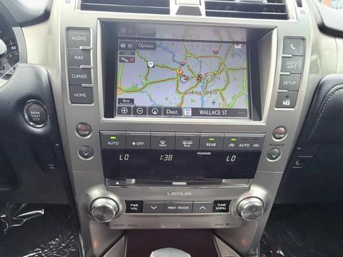 Used 2018 Lexus GX 460 Premium w/ Premium Package AWD/4WD image 20