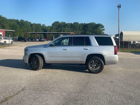 Used 2020 Chevrolet Tahoe LT RWD image 4