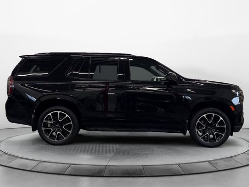 Used 2023 Chevrolet Tahoe RST w/ Luxury Package AWD/4WD image 2