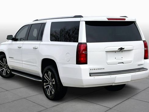 Used 2020 Chevrolet Suburban Premier image 11