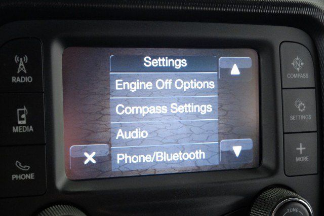 Used 2018 Jeep Wrangler Unlimited Sport S AWD/4WD image 29