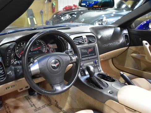 Used 2007 Chevrolet Corvette Convertible w/ Preferred Equipment Group image 21