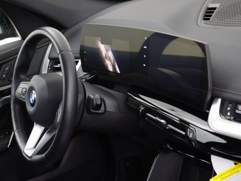 Certified 2025 BMW X1 xDrive28i w/ Convenience Package image 19