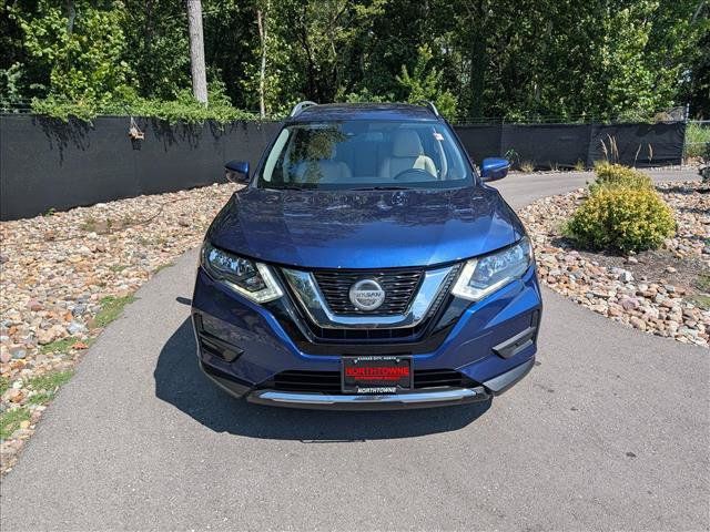 Used 2020 Nissan Rogue SV FWD image 8