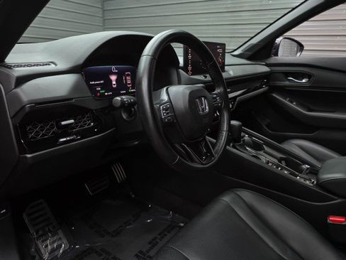Used 2024 Honda Accord Sport image 11