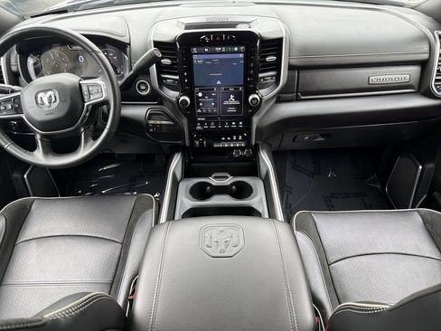 Used 2024 RAM 2500 Laramie w/ Night Edition image 17