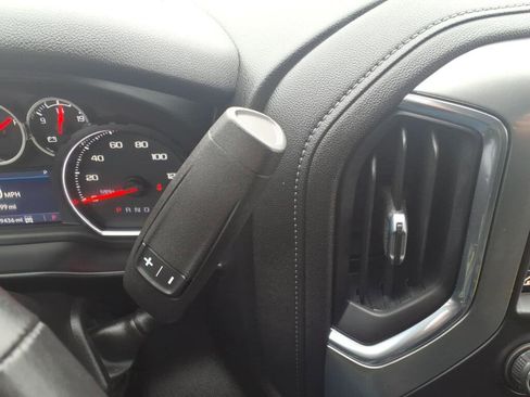 Used 2021 Chevrolet Silverado 1500 RST image 17