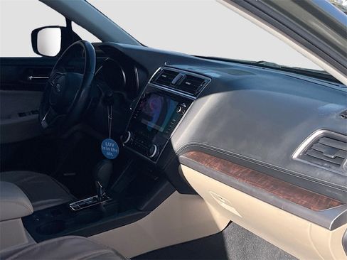 Used 2019 Subaru Outback 3.6R Limited image 31