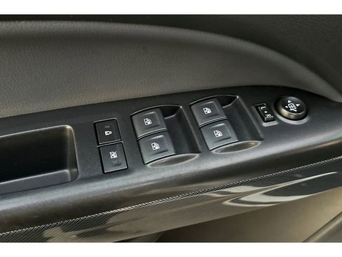 Used 2020 Chevrolet Colorado Z71 image 12