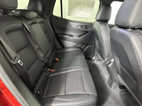 New 2026 Chevrolet Equinox LT w/ Convenience Package II FWD image 26