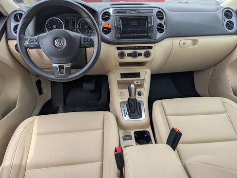 Used 2016 Volkswagen Tiguan SE FWD image 30
