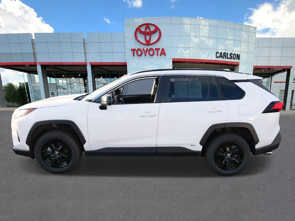 Certified 2025 Toyota RAV4 LE AWD/4WD image 7