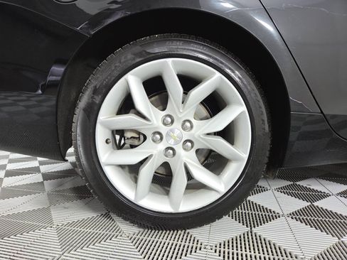 Used 2014 Chevrolet Impala LT FWD image 10