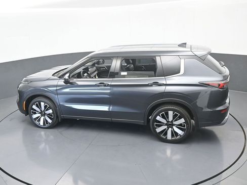 New 2026 Mitsubishi Outlander SEL image 48