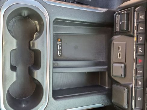 Used 2020 Chevrolet Silverado 2500 High Country w/ Z71 Off-Road Package image 43