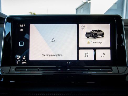 New 2026 Volkswagen Atlas Cross Sport SE image 3