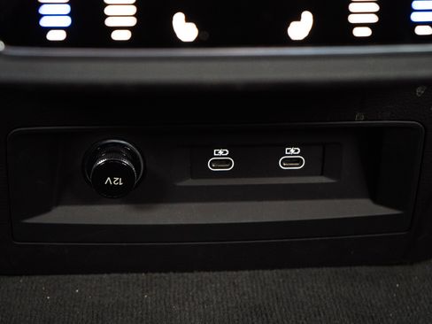 Used 2022 Audi Q7 Premium Plus image 43