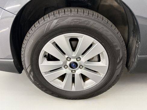 Used 2019 Subaru Outback 2.5i Premium AWD/4WD image 34