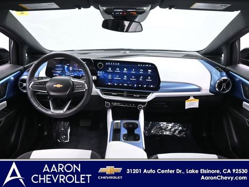 New 2025 Chevrolet Equinox EV LT image 23