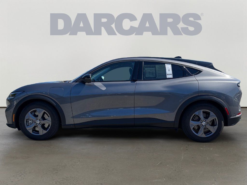 Used 2023 Ford Mustang Mach-E Select AWD/4WD image 4