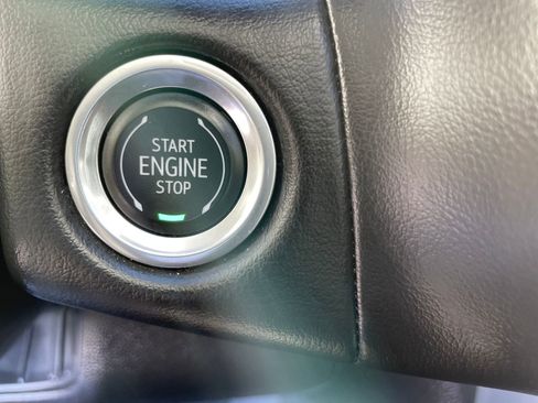 Used 2023 Chevrolet Tahoe LT w/ LT Signature Plus Package image 24