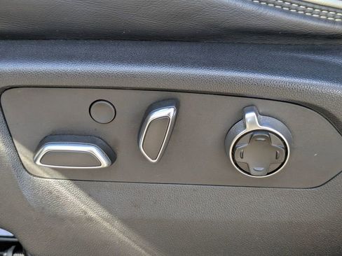 Used 2023 GMC Yukon Denali Ultimate image 25