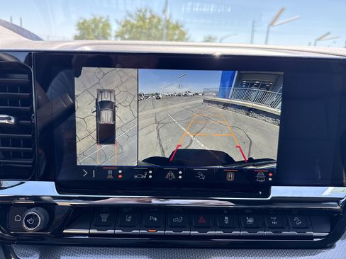 New 2026 Chevrolet Silverado 2500 ZR2 w/ ZR2 Bison Edition AWD/4WD image 16