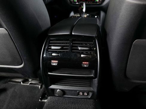 Used 2023 BMW M550i xDrive M550i xDrive w/ Executive Package image 25