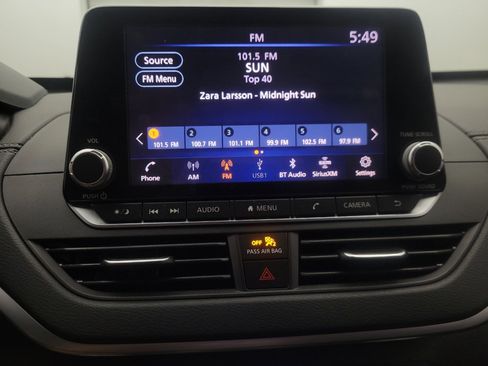 Used 2019 Nissan Altima 2.5 SV FWD image 25