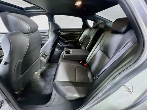 Used 2021 Honda Accord Sport image 24