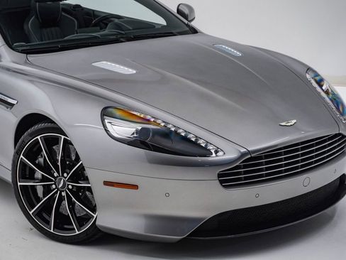 Used 2016 Aston Martin DB9 GT RWD image 4