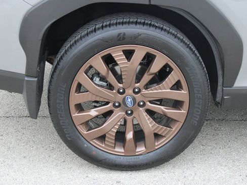 Used 2025 Subaru Forester Sport image 30