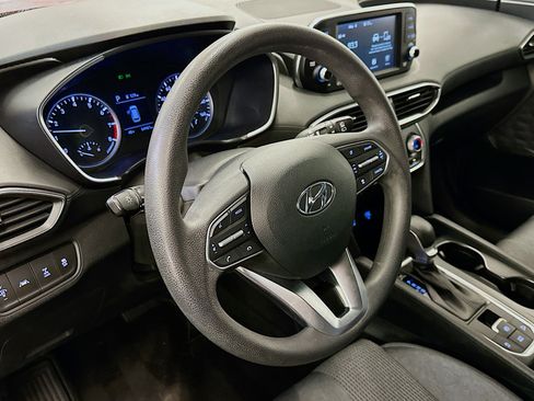 Used 2020 Hyundai Santa Fe SE AWD/4WD image 18