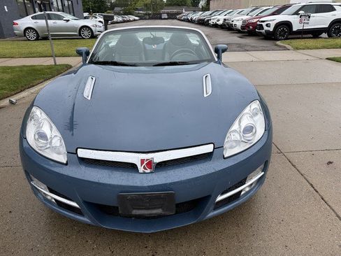 Used 2007 Saturn Sky w/ Premium Trim Pkg RWD image 2