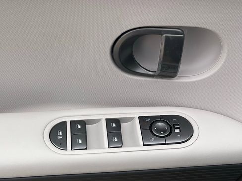 New 2026 Hyundai Ioniq 5 SEL image 23