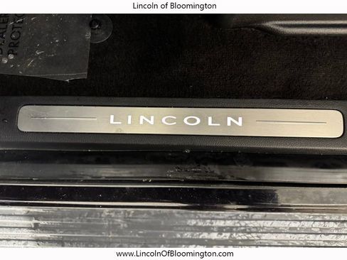 Used 2023 Lincoln Navigator L Reserve w/ Equipment Group 201A image 25