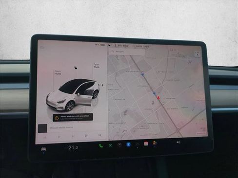 Used 2023 Tesla Model Y Long Range image 12