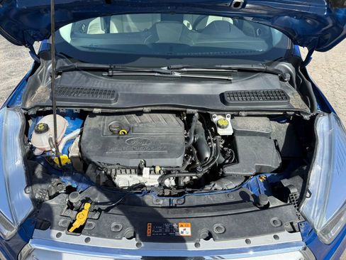 Used 2019 Ford Escape SE image 20