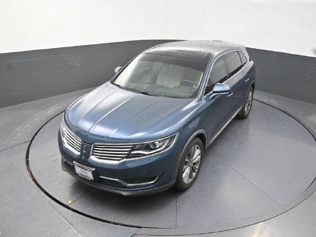 Used 2016 Lincoln MKX Reserve w/ Technology Package AWD/4WD image 14