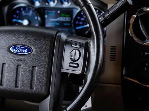 Used 2015 Ford F350 Lariat w/ Lariat Ultimate Package image 14