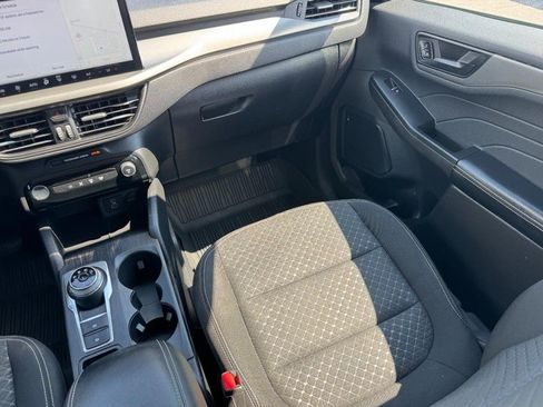 Used 2023 Ford Escape Active w/ Tech Pack #1 FWD image 15