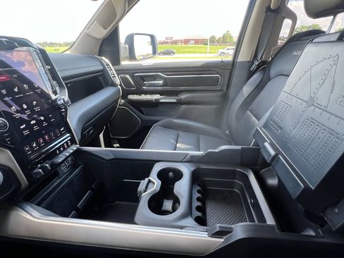 Used 2021 RAM 1500 Laramie AWD/4WD image 26