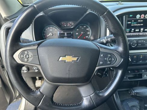 Used 2017 Chevrolet Colorado Z71 image 14