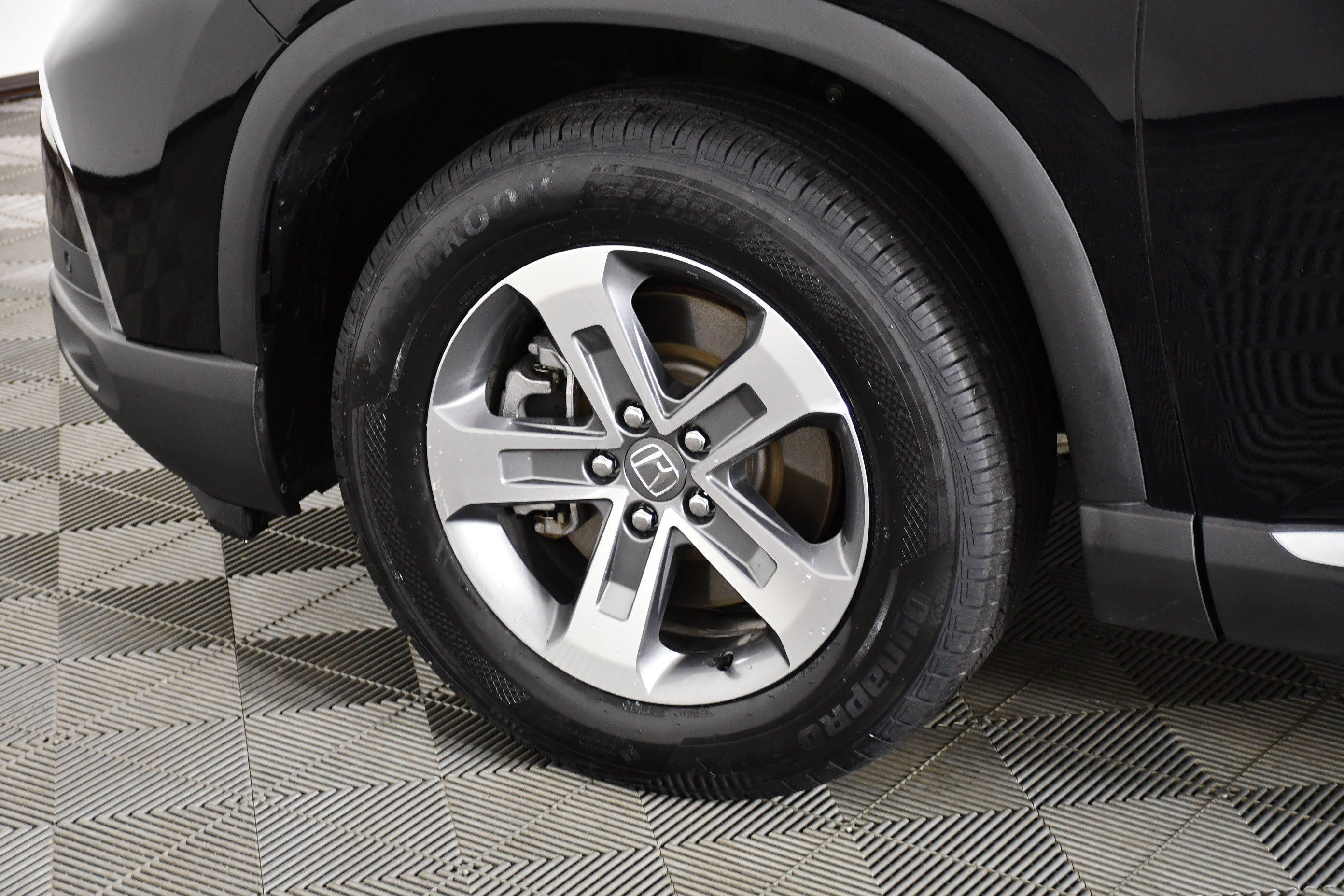 Certified 2023 Honda Pilot EX-L image 54
