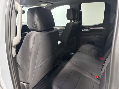 Used 2024 GMC Sierra 1500 Elevation image 15