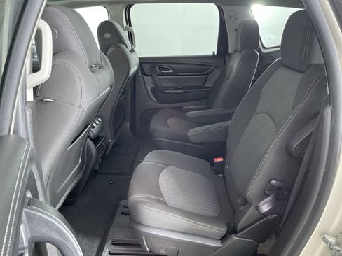 Used 2014 Chevrolet Traverse LT w/ All-Star Edition image 21