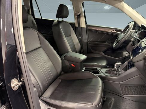 Used 2024 Volkswagen Tiguan SE FWD image 26