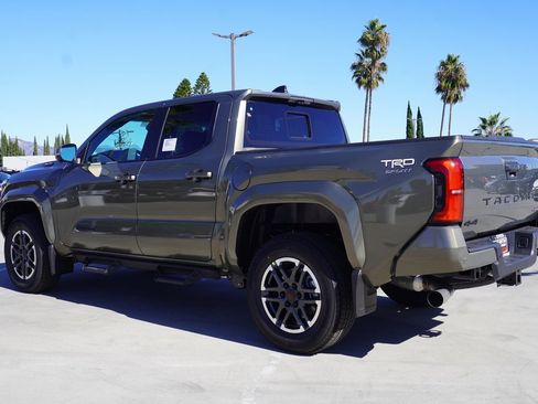 New 2025 Toyota Tacoma TRD Sport image 6